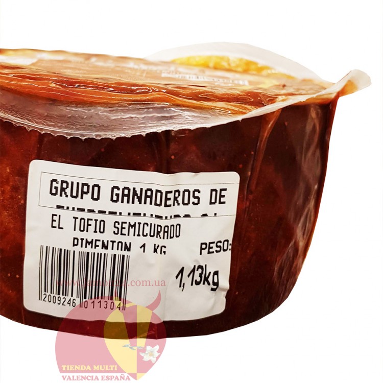 Сыр козий с паприкой, 16 €/кг.  Эль Тофио 1.2 кг aprox. Канары.