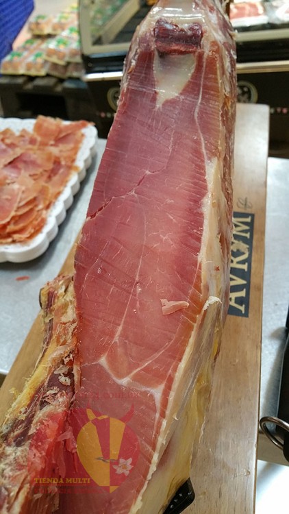 Хамон Серрано, 6,5 кг aprox, Сьерра Монтефрио, 10 месяцев 