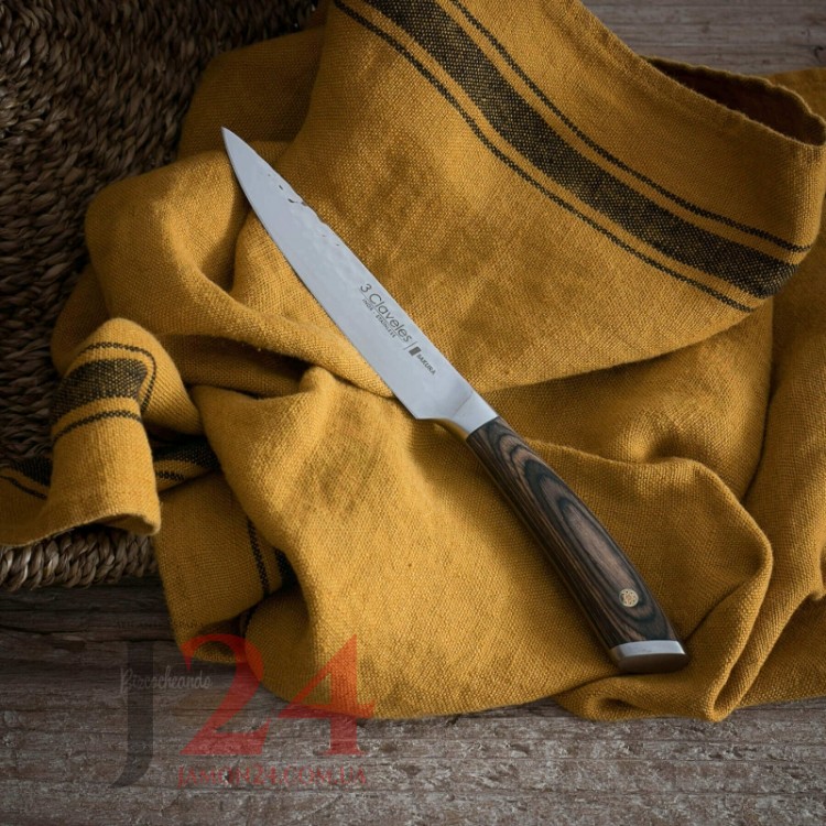 Ніж кухонний 3 Клавелес, 125 мм. Серiя Сакура. Cuchillo Serie Sakura