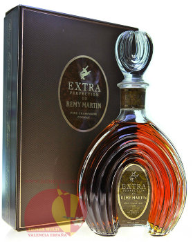 Коньяк Реми Мартин Экстра Перфексьон 0,7 л Cognac Rémy Martin Extra Perfection 1980s 