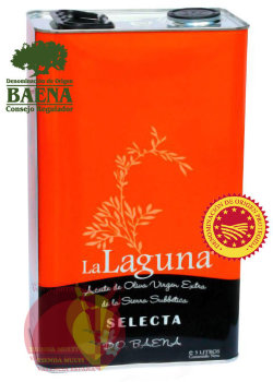 Оливковое масло 5 л., Ла Лагуна Селекта, Баэна Д.О., Экстра Вирхен Aceite Virgen Extra La Laguna Selecta 
ноты свежескошенной травы, листа томата, свежей древесины, рис и мята на в небе
Сорт: Пикудо, Охибланка
Кислотность: ≤ 0,3
Урожай: последний
Объем: 5 л