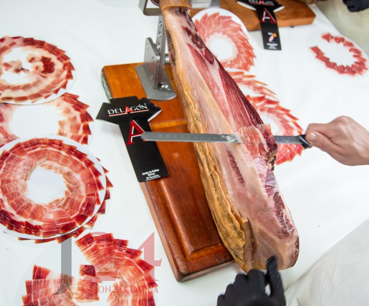 Хамон де Бейота 100% иберико, ≈ 8,5 кг, 48+, Делагон Гран Ресерва Гихуэло Д.О. Guijuelo D.O.