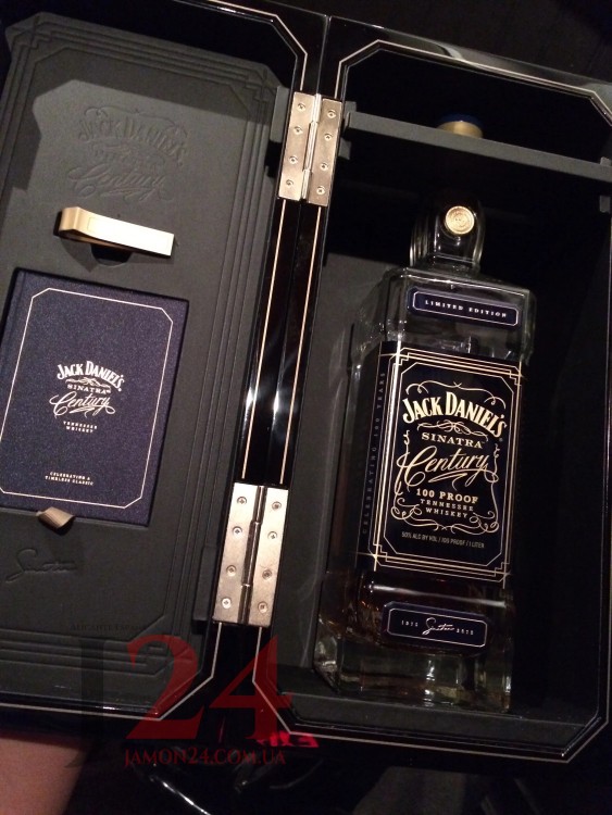 Виски Джек Дэниэлс Синатра 100 лет, 1 л. 45% Jack Daniel's Sinatra Century Limited Edition