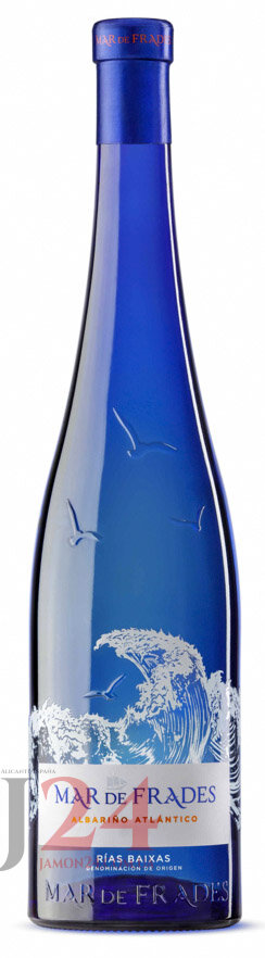 Вино белое Мар де Фрадэс. 0,75 л Албариньо Rias Baixas D.O.