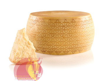 Сыр Грана Падано Д.О.П. , 11,9 €/кг целая голова 38-40 кг Grana Padano 12-14 мес Пармиджано Реджано 21 мес
Натуральный кальций 
Гарантированное качество
Италия
Без клейковины, без яйца
Доставка - Москва, Россия, Казахстан, Беларусь