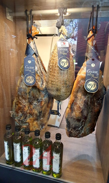 Сесіна, в'ялена яловичина, Касальба ≈ 9,5+ кг, 36+ міс.