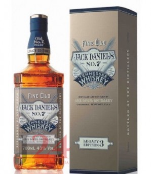 Віскі Джек Деніелс Nº7 Легасі 3, 0,7 л. 43% Whisky Jack Daniel's Old Nº7 Legacy Edition 3