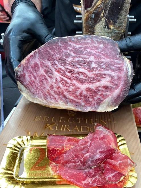 Сесіна Вагю Кобе Тадзіма, в'ялена яловичина, Касальба 5 кг, 36+ міс. Cecina de Wagyu Kobe